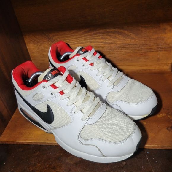 Nike Air Max Colliseum Athletic Sneaker 11.5 - Picture 2 of 6